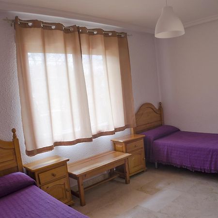 Hostal Los Calatravos Alcañiz Buitenkant foto