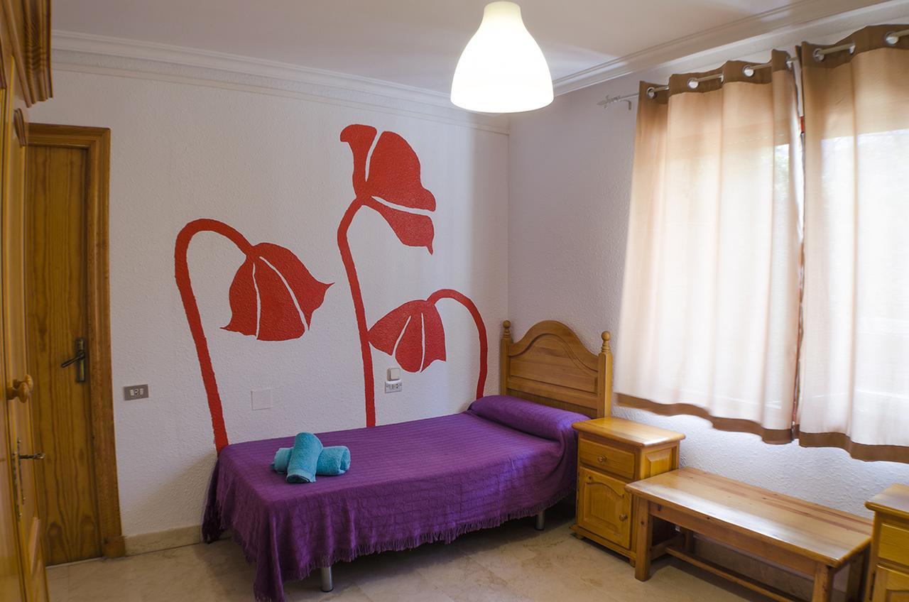 Hostal Los Calatravos Alcañiz Buitenkant foto