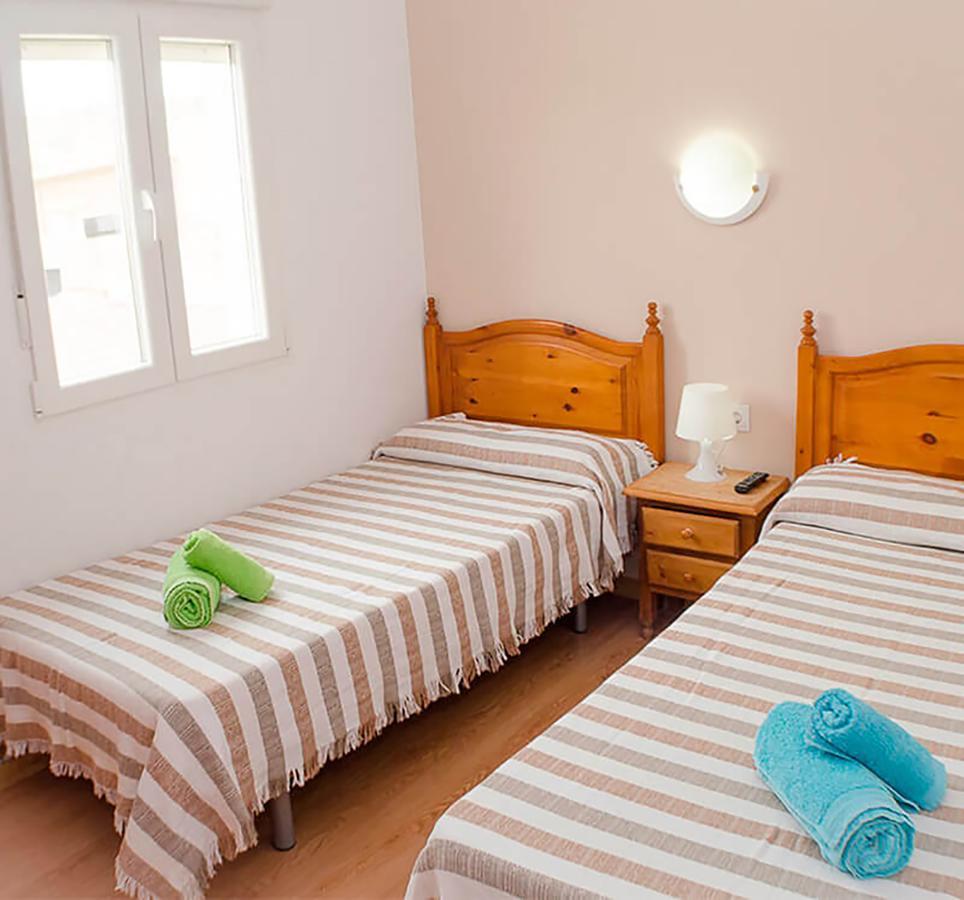 Hostal Los Calatravos Alcañiz Buitenkant foto