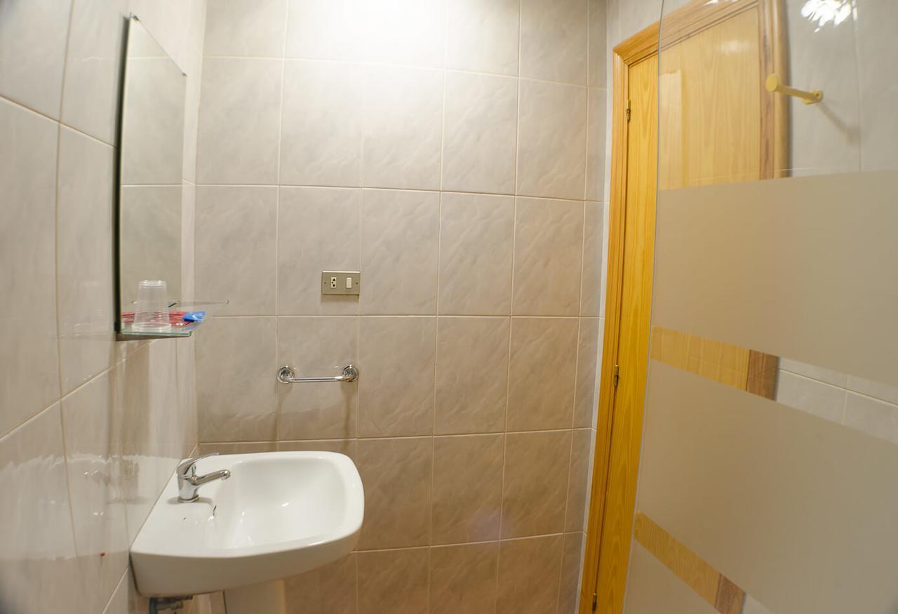 Hostal Los Calatravos Alcañiz Buitenkant foto